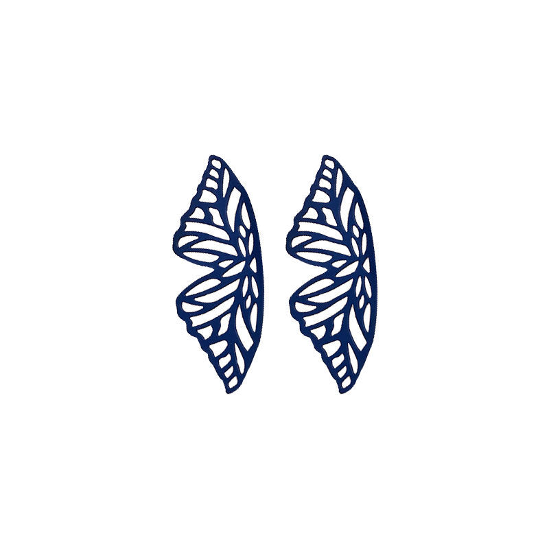 Pendientes de color sólido de mariposa y hueco.